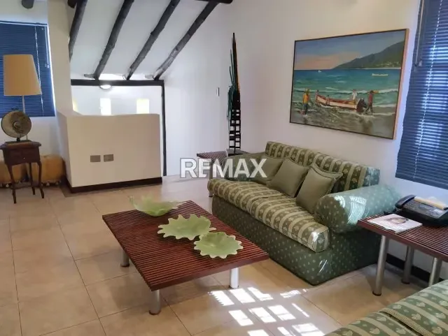 SE ALQUILA CASA BOTE C EN LECHERIA VENEZUELA - 9