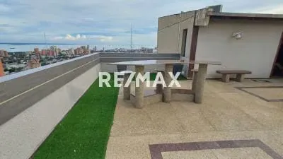 PENTHOUSE EDIF. RES. ALCAZABA - 2