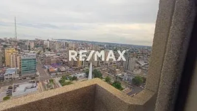 PENTHOUSE EDIF. RES. ALCAZABA - 3