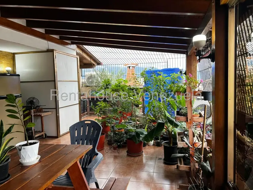 Apartamento (Duplex) en Venta en El Paraiso, Distrito Metropolitano - 30