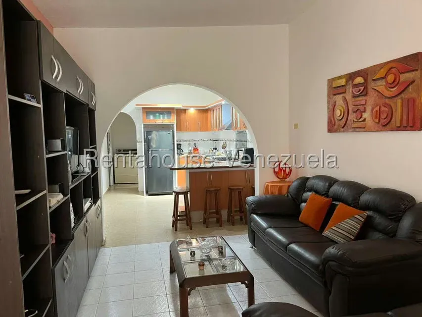 Casa (1 Nivel) en Venta en Ciudad Balneario Higuerote, Miranda - 2