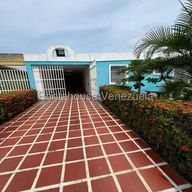 Casa (1 Nivel) en Venta en Ciudad Balneario Higuerote, Miranda - 12