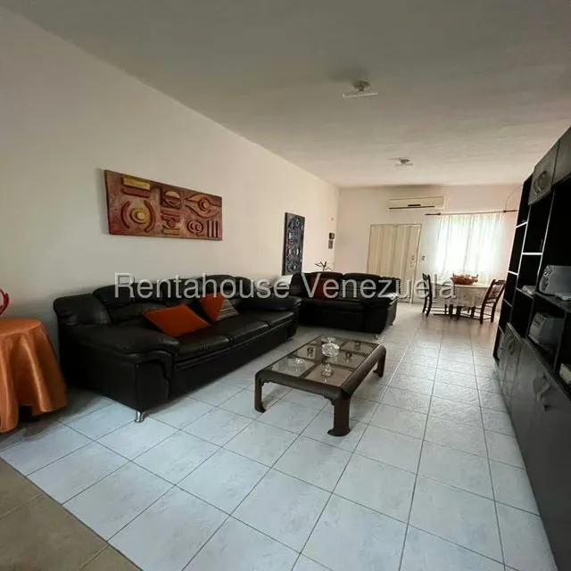 Casa (1 Nivel) en Venta en Ciudad Balneario Higuerote, Miranda - 3