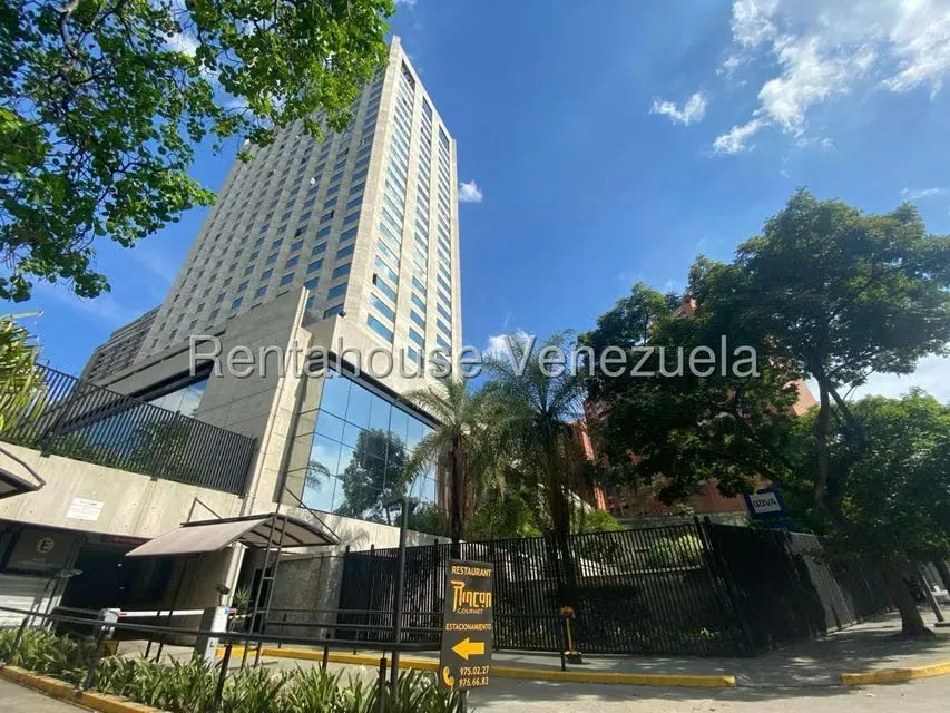 Oficina en Alquiler en Prados del Este, Distrito Metropolitano