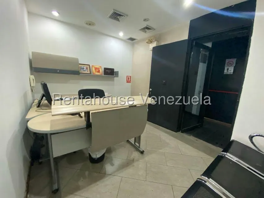 Oficina en Alquiler en Prados del Este, Distrito Metropolitano - 21