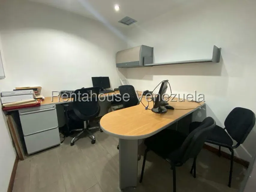 Oficina en Alquiler en Prados del Este, Distrito Metropolitano - 23