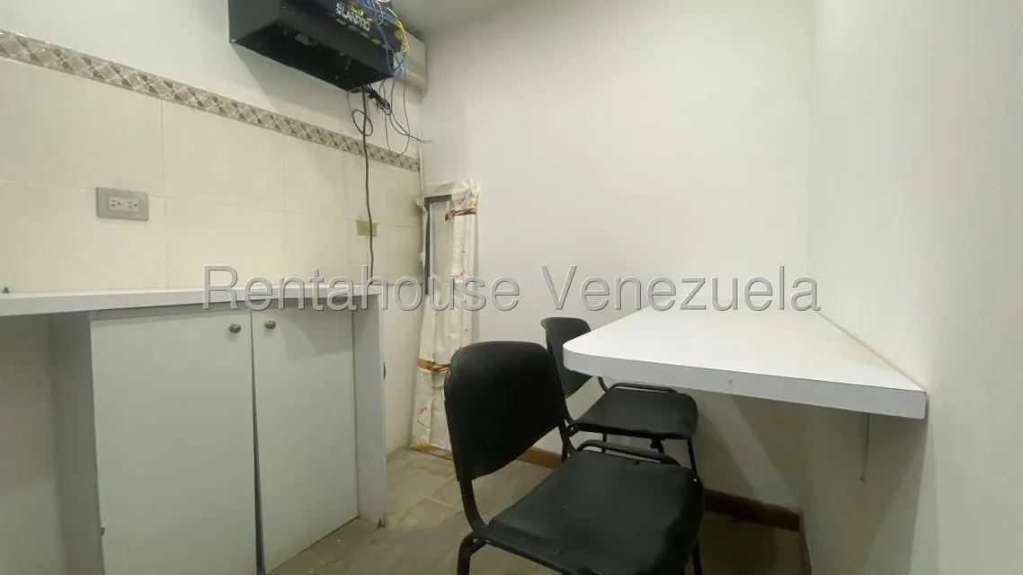 Oficina en Alquiler en Prados del Este, Distrito Metropolitano - 39