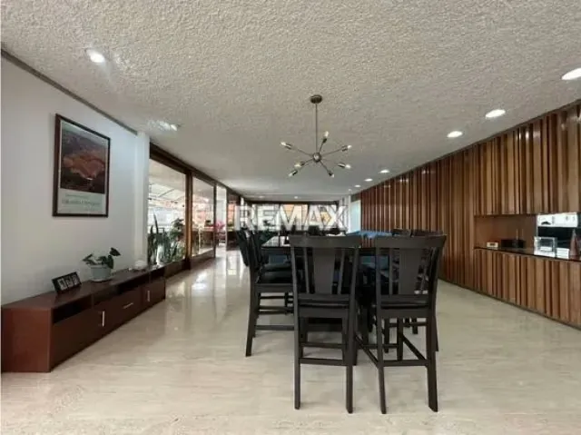 En Venta Exclusivo Penthouse en La Florida – 451 m² Remodelado - 3