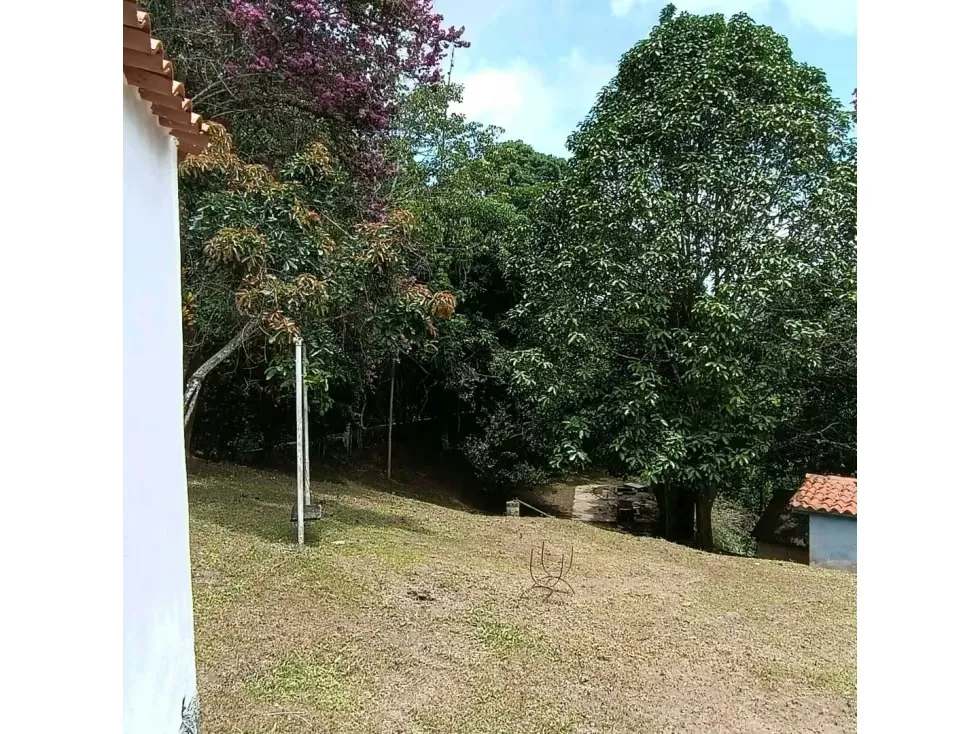En venta parcela 4000 mts y casa para remodelar Gavilán El Hatillo - 31