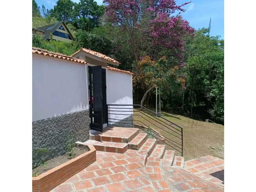 En venta parcela 4000 mts y casa para remodelar Gavilán El Hatillo - 4