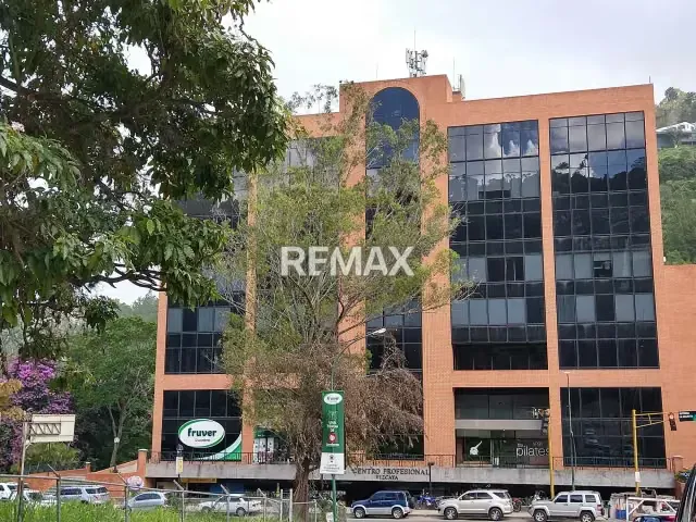 ALQUILER DE OFICINA EN C.P. VIZCAYA EN COLINAS DE TAMANACO - 12