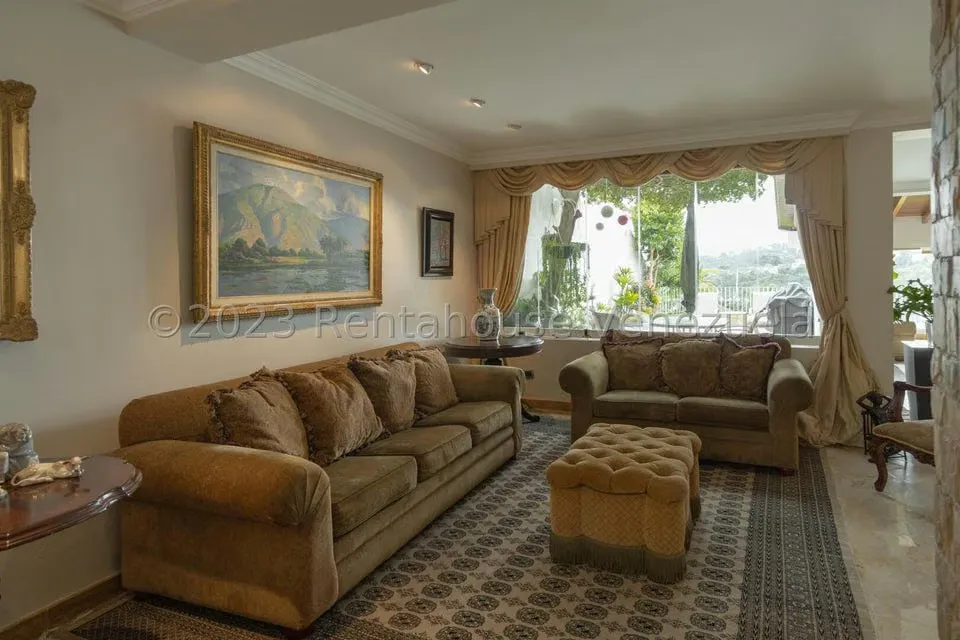 Casa (Multipes Niveles) en Venta en Colinas del Tamanaco, Distrito Metropolitano - 4