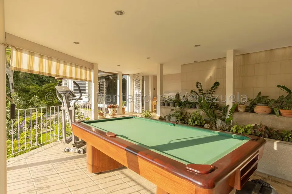Casa (Multipes Niveles) en Venta en Colinas del Tamanaco, Distrito Metropolitano - 32