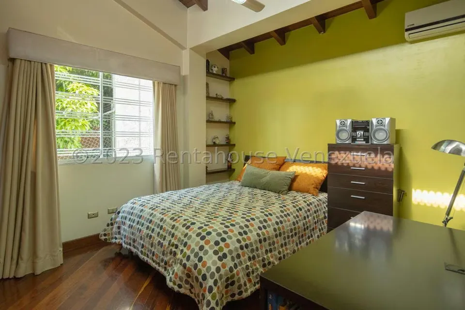 Casa (Multipes Niveles) en Venta en Colinas del Tamanaco, Distrito Metropolitano - 39