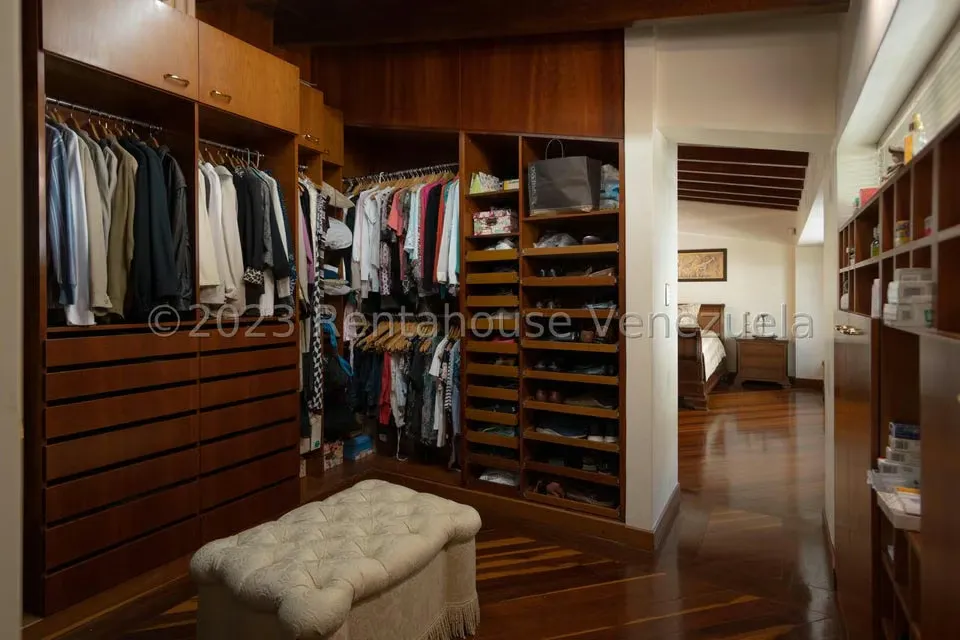 Casa (Multipes Niveles) en Venta en Colinas del Tamanaco, Distrito Metropolitano - 48