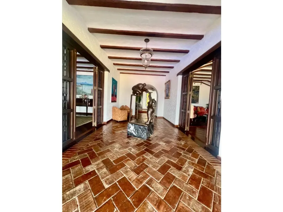 Se Vende quinta 780m2 Cerro Verde 1825 - 11