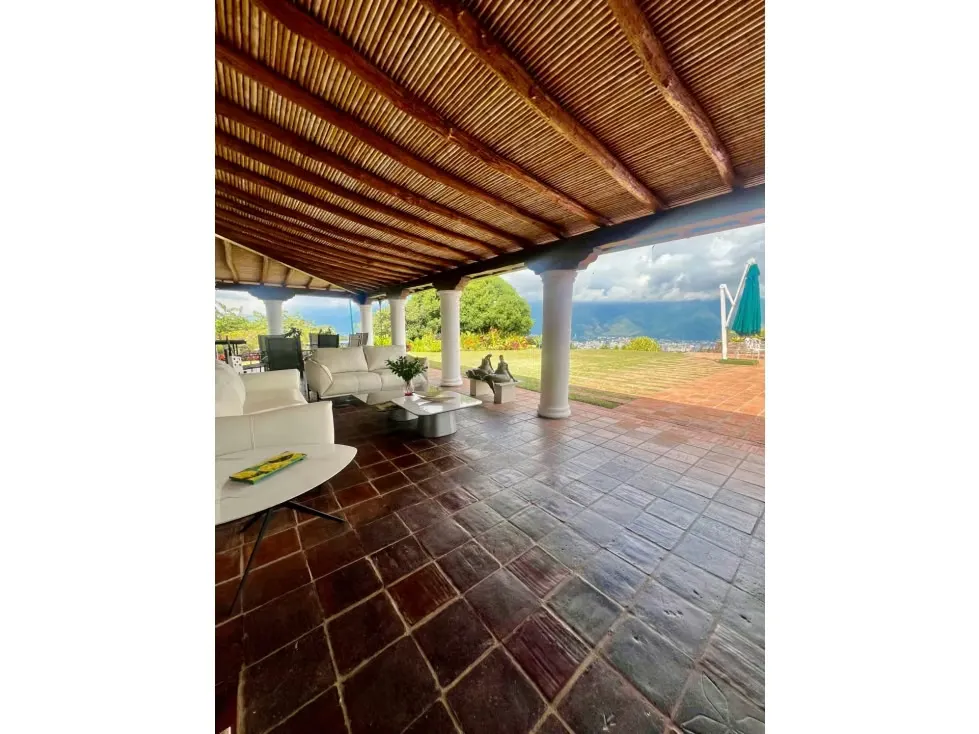 Se Vende quinta 780m2 Cerro Verde 1825 - 10