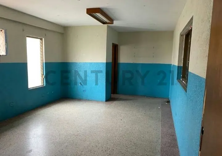 Alquiler de Local Comercial/Galpon - 6