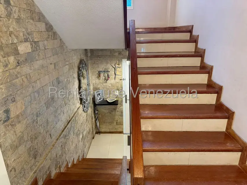 Townhouse (Multiples Niveles) en Venta en El Hatillo, Distrito Metropolitano - 10
