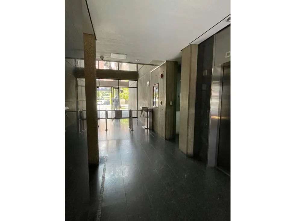 Se vende/alquila oficina 280m2 El Rosal 6704 - 2