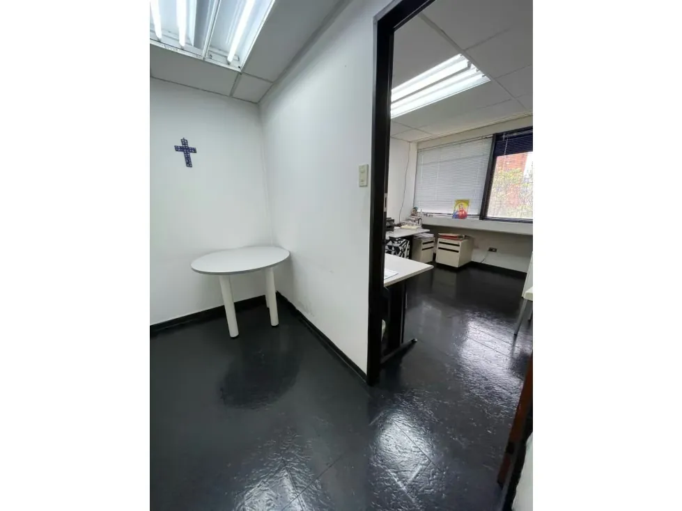 Se vende/alquila oficina 280m2 El Rosal 6704 - 15
