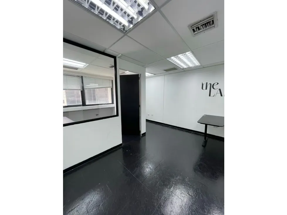 Se vende/alquila oficina 280m2 El Rosal 6704 - 6