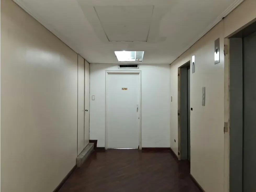 Se vende Edificio 4705m² Av Libertador - 14