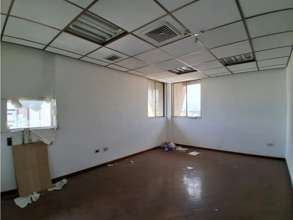 Se vende Edificio 4705m² Av Libertador - 19