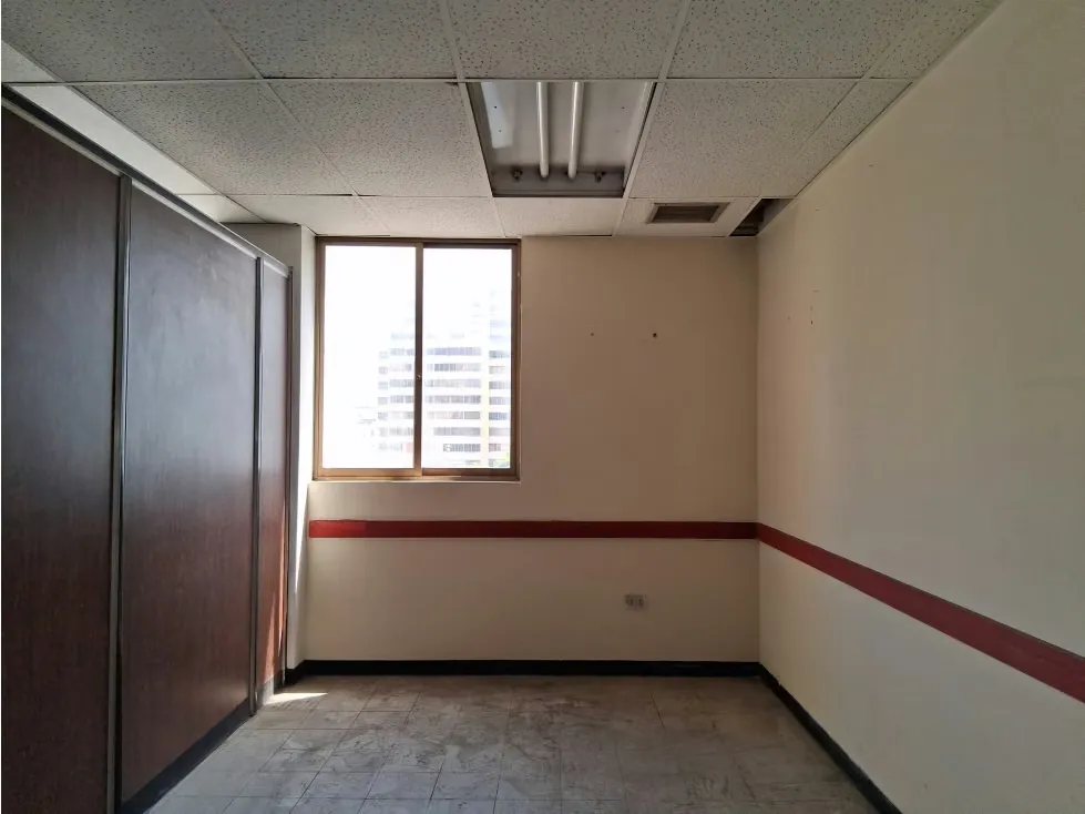 Se vende Edificio 4705m² Av Libertador - 29