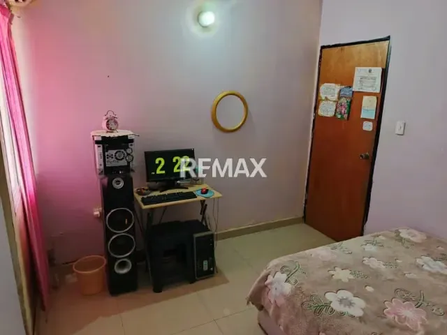 Se Vende Casa en la Urbanización Cafetal, Palma Real - 2