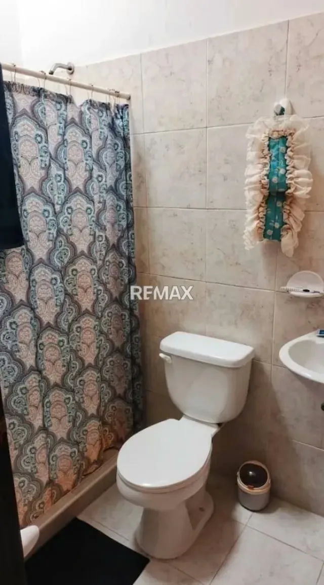 Se Vende Casa en la Urbanización Cafetal, Palma Real - 5