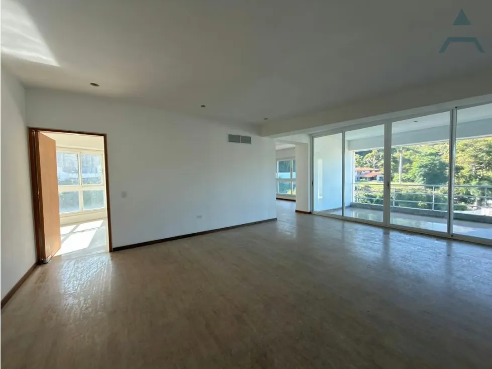 Se vende Apto PH 354m² 4h+1s/4.5b+1s/4p Lomas de Las Mercedes - 6