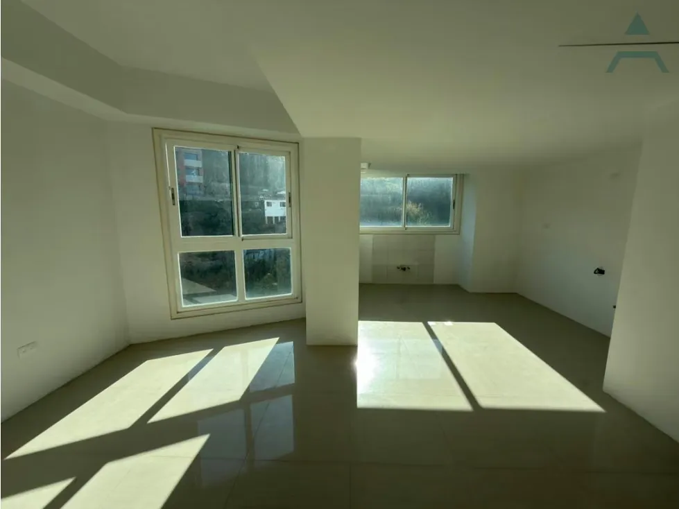 Se vende Apto PH 354m² 4h+1s/4.5b+1s/4p Lomas de Las Mercedes - 10