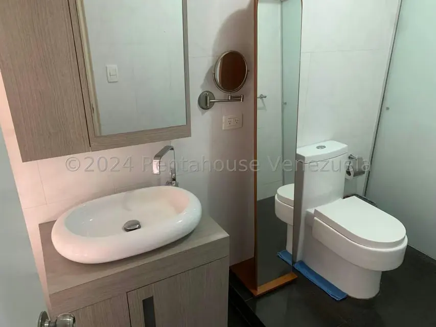 Apartamento (1 Nivel) en Venta en Altamira, Distrito Metropolitano - 16