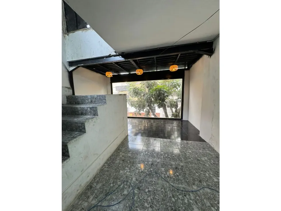 ALQUILER CASA COMERCIAL CATIA 80mts - 6