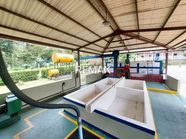 En Venta Finca de Café con planta Torrefactora, Junín - 11
