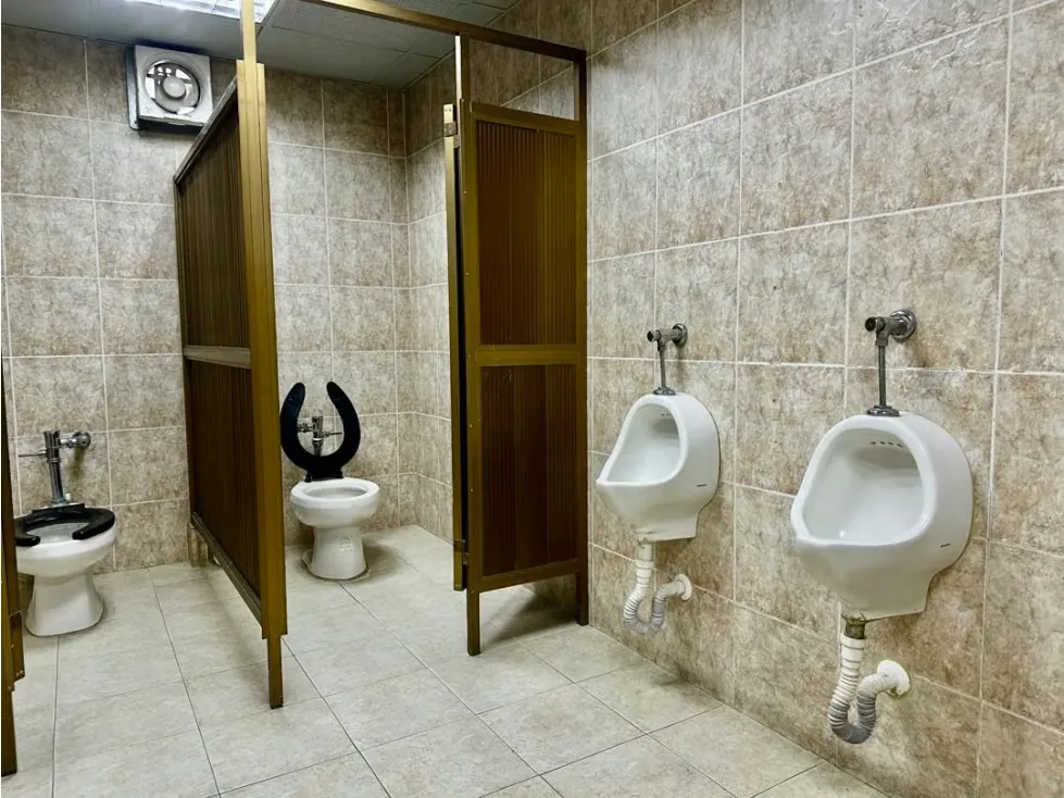 Se alquila/vende Local comercial 180m² La Urbina - 14