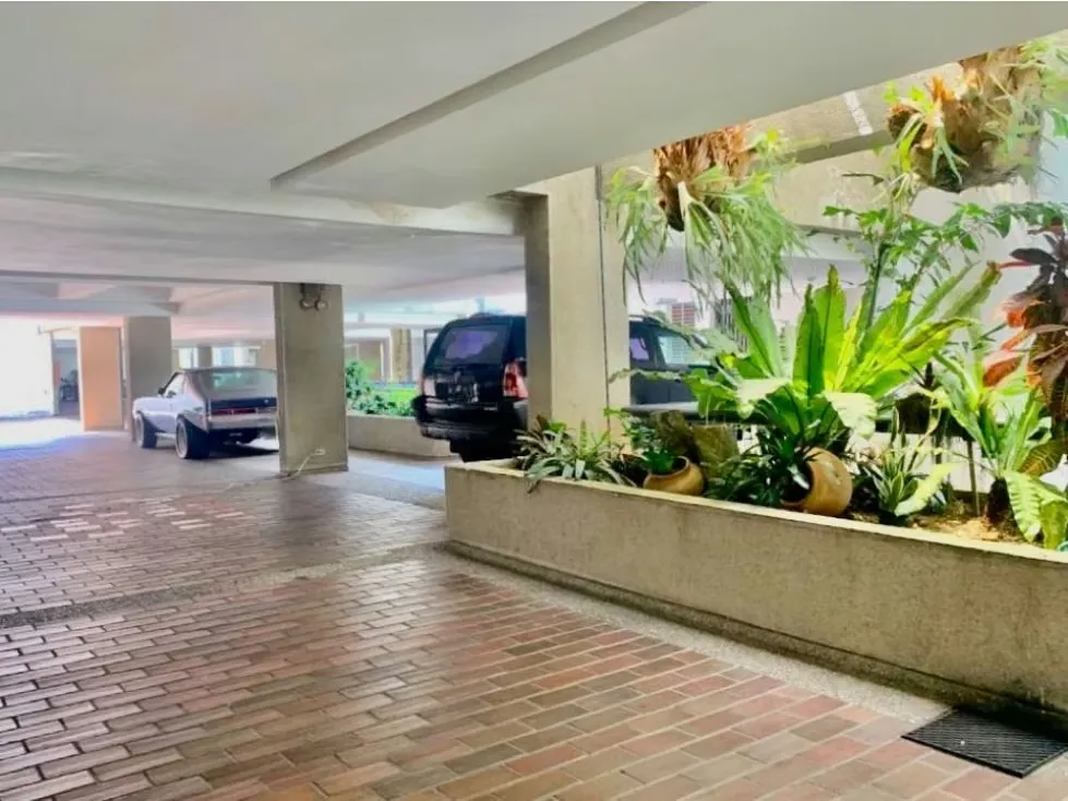 Vendo PB 420+300m2 La Lagunita 4357 - 18