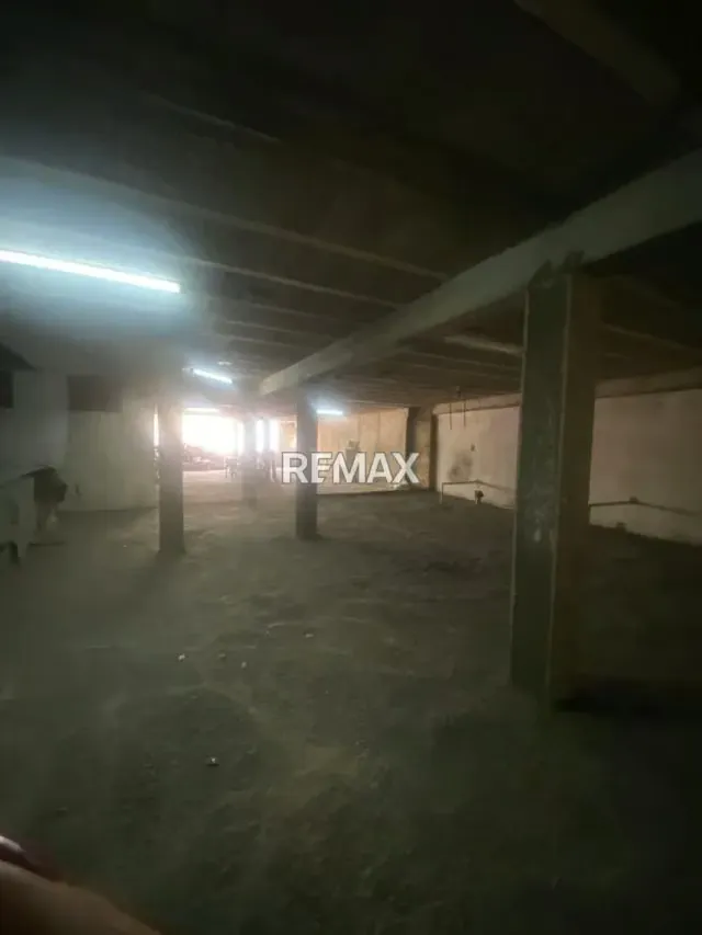 Edificio Comercial en Venta Carrera 21 entre Calles 8 y 9 Zona Este - Barquisimeto - 3