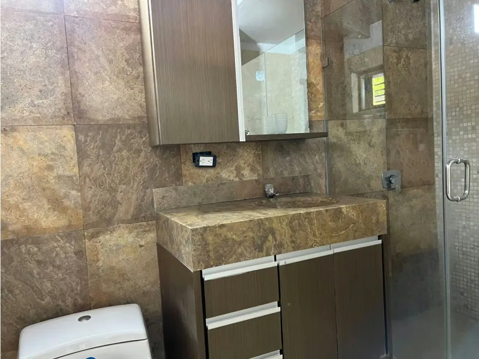 Se vende/alquila casa 850m² 6h+s/7b+s/8p Cumbres de Curumo - 13