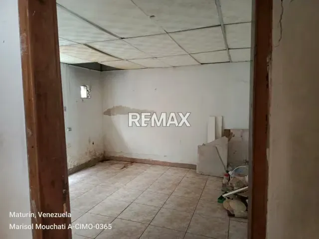 EN VENTA CASA COMERCIAL EN LA CARRERA 7, CENTRO DE MATURIN, ESTADO MONAGAS - 9