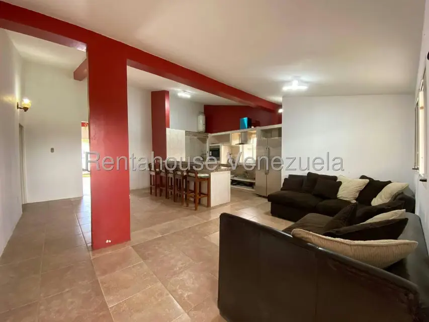 Casa (1 Nivel) en Alquiler en El Manzano, Lara - 2