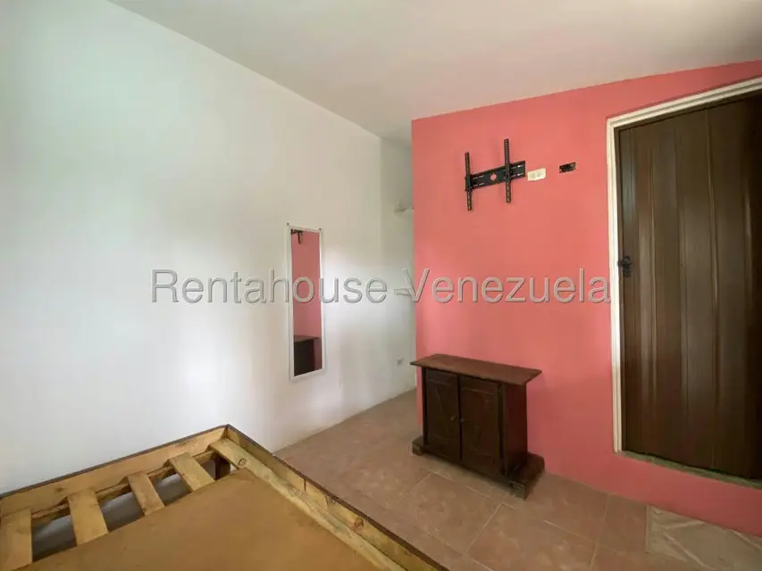 Casa (1 Nivel) en Alquiler en El Manzano, Lara - 27