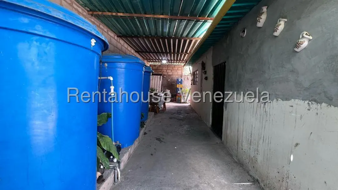 Casa (1 Nivel) en Venta en Los Olivos, Zulia - 26
