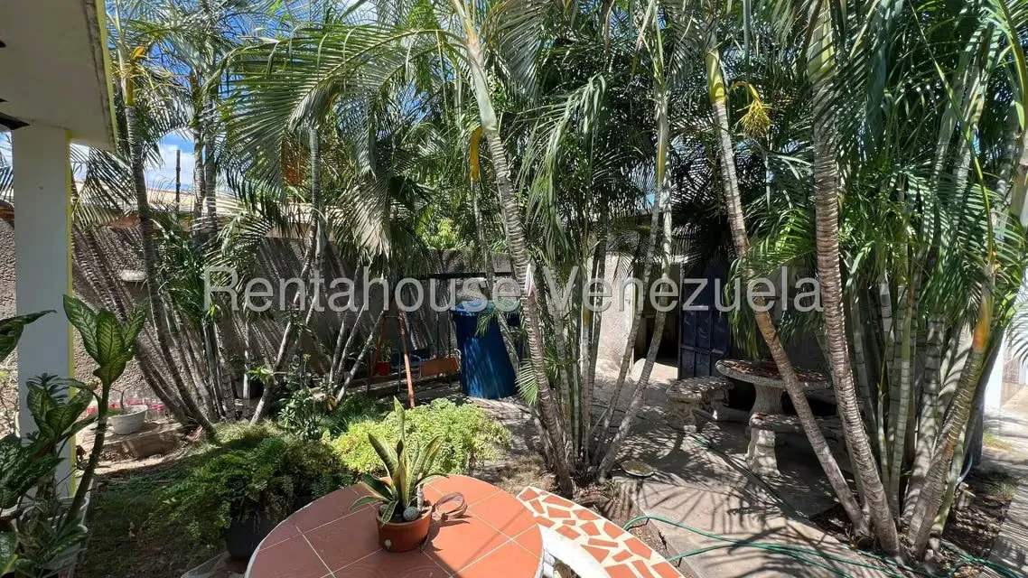 Casa (1 Nivel) en Venta en Los Olivos, Zulia - 43