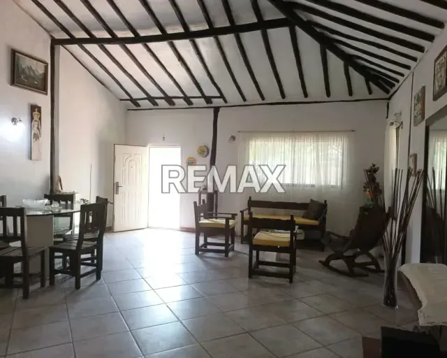 HERMOSA CASA ESTILO RÚSTICO EN SABANA DE GUACUCO - 3