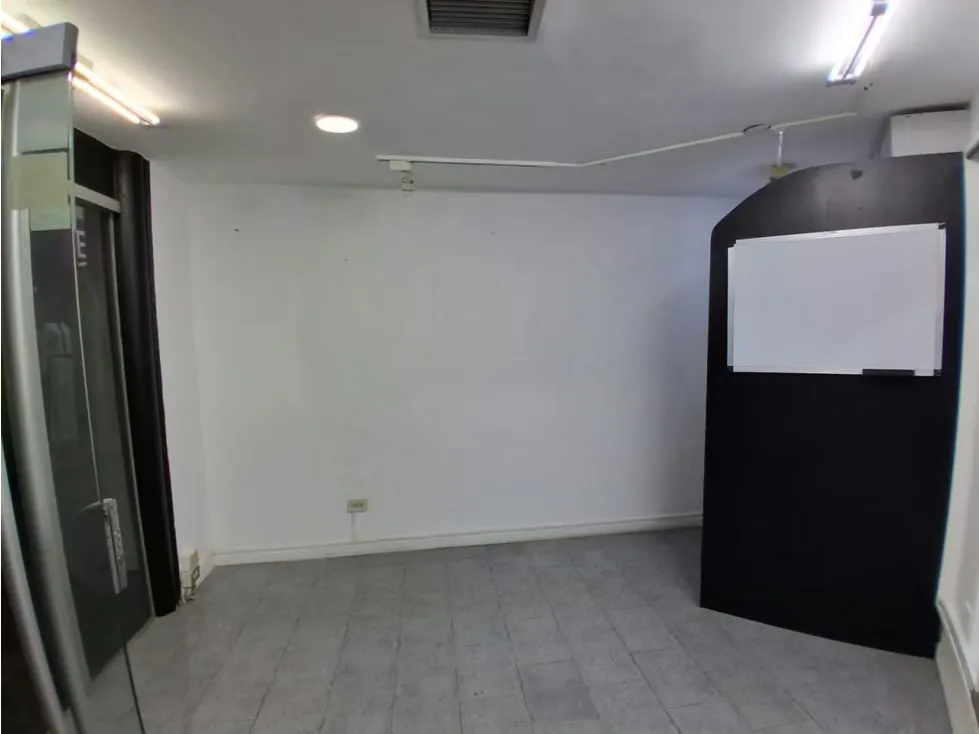 Se alquila Local comercial 15m² La Castellana - 10