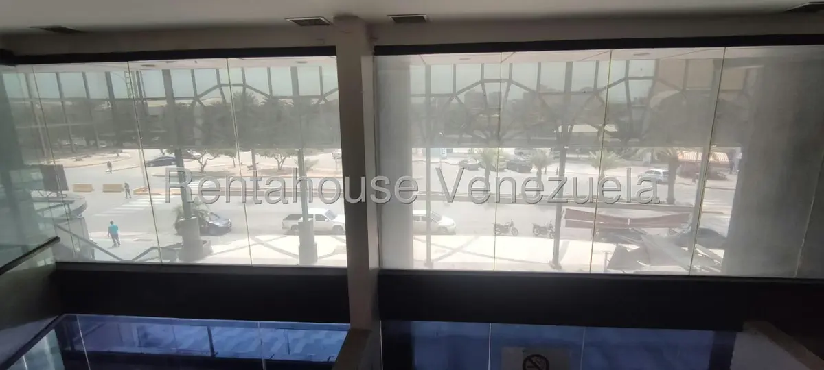 Local Comercial en Venta en Porlamar, Nueva Esparta - 32