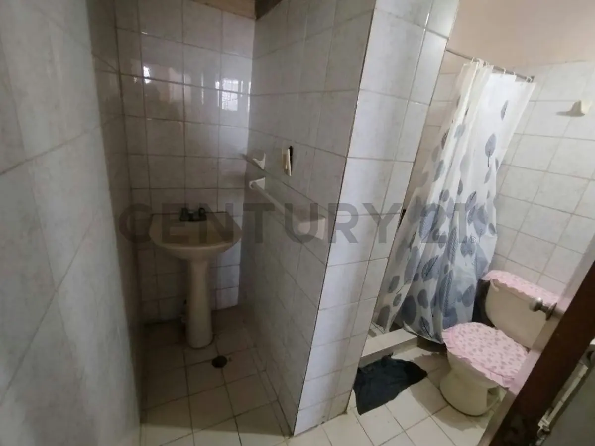 Casa en venta en Las Rosas. Urb. Puerta El Bosque - 14