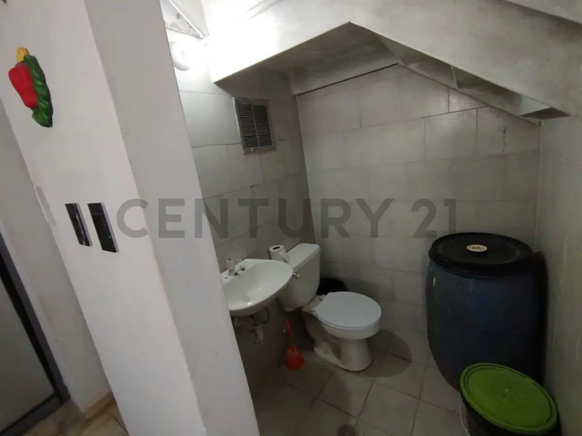 Casa en venta en Las Rosas. Urb. Puerta El Bosque - 15